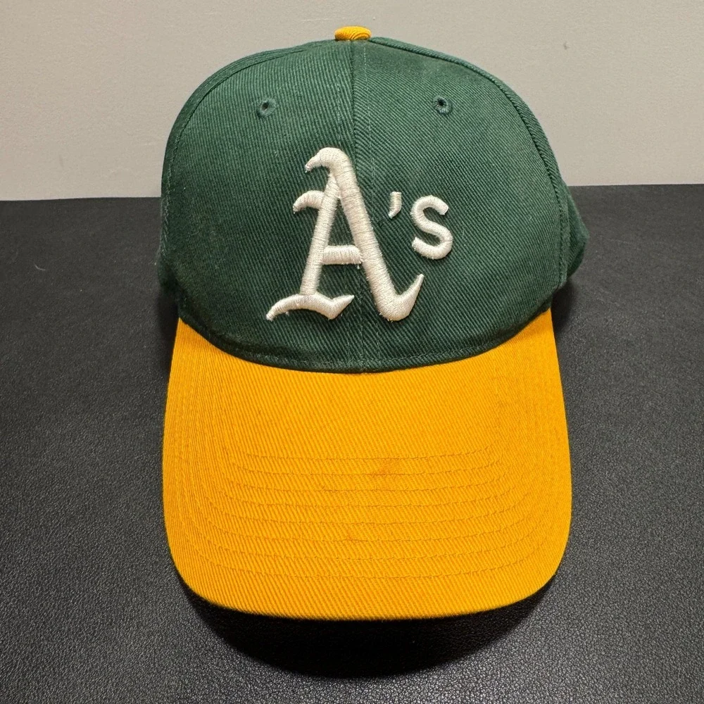 Vintage Oakland A's Hat Cap Green Gold Strap Back Twins Enterprise MLB Baseball